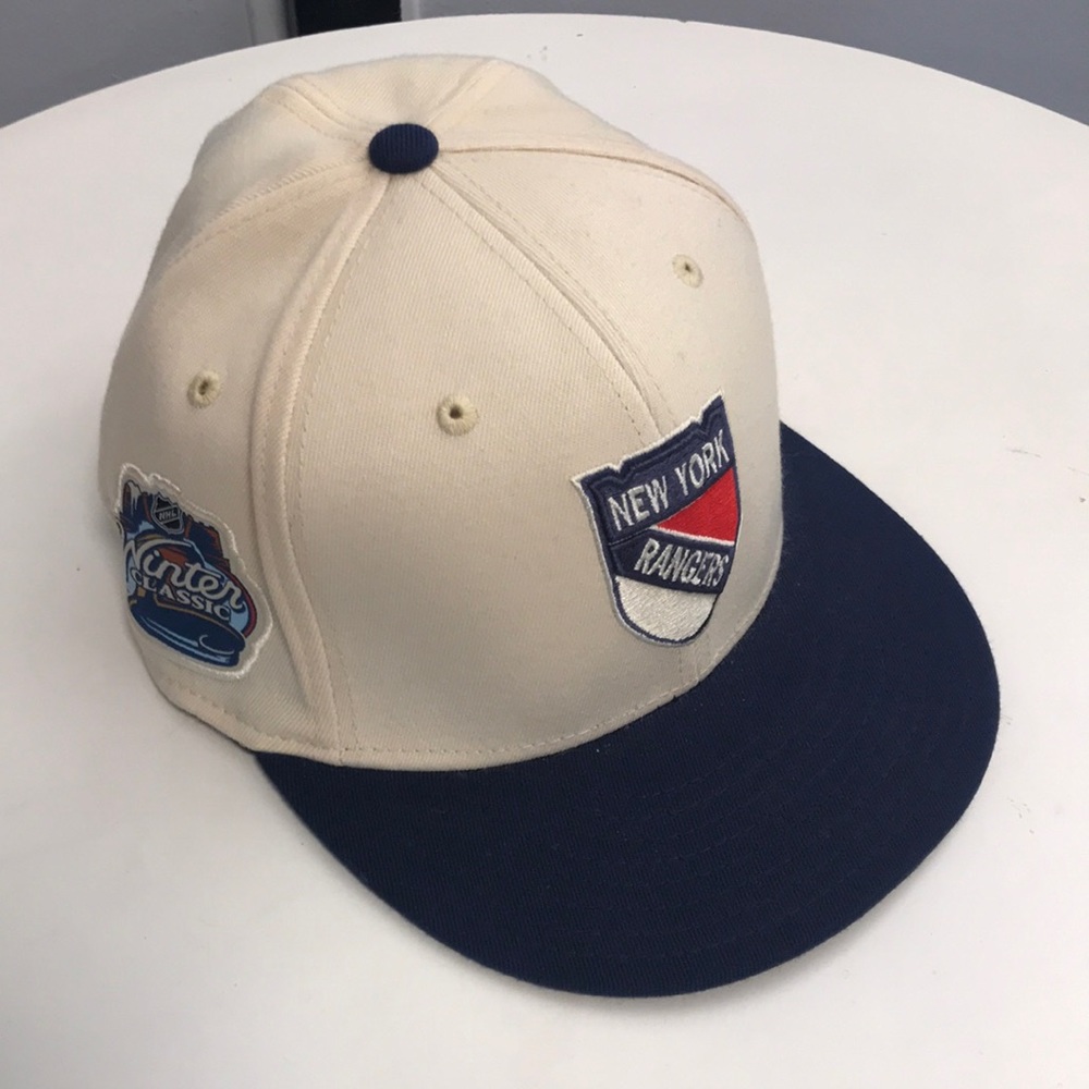 NEW YORK RANGERS THROW BACK WINTER CLASSIC FLAT BRIM HAT
